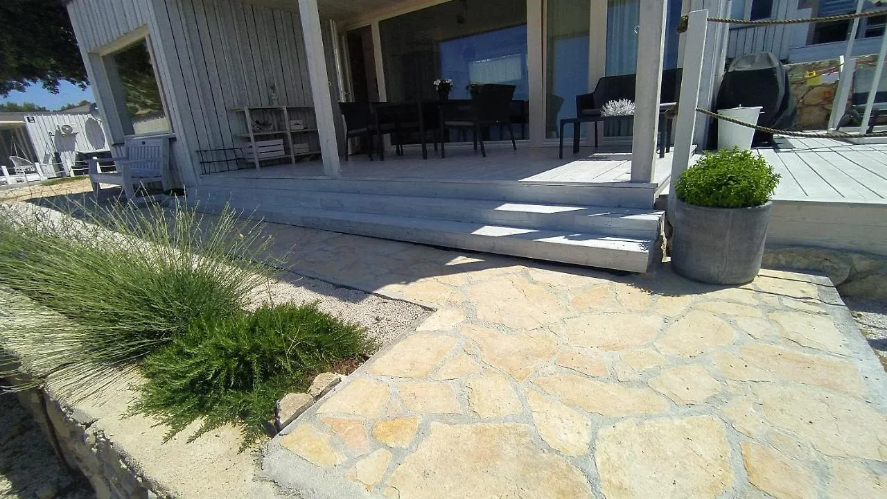Villa On The Beach Pakoštane Ferienhaus